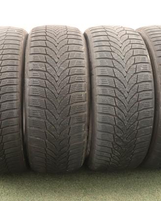 Gomme Nexen winguard sport 2 205 50 17 inverno