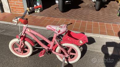 Bicicletta Hello kitty.