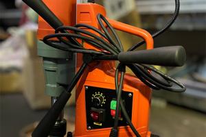 Trapano con base magnetica