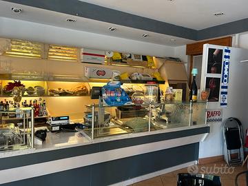 Arredo bar panificio completo