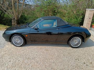 alfa romeo spider  2.0 twin spark 