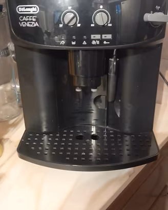 2 macchine per caffè 