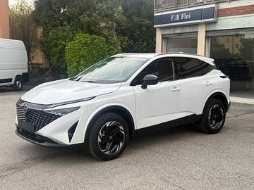 NISSAN - Qashqai