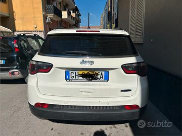 Auto jeep compass
