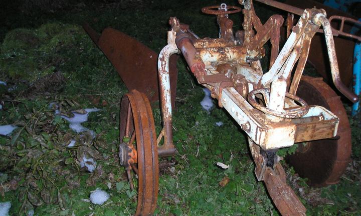 Aratro carrellato monovomere meccanico Dondi 50