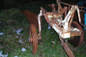 Aratro carrellato monovomere meccanico Dondi 50