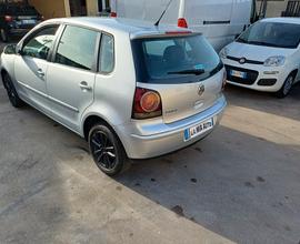 Volkswagen Polo 1.4/80CV TDI 5p. Sportline