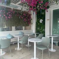 Arredo completo per spazi esterni o interni