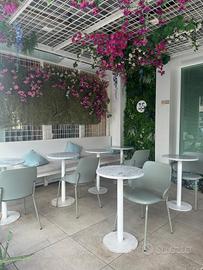 Arredo completo per spazi esterni o interni