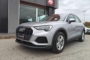Audi Q3 35 TDI S tronic Business