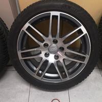 Cerchi in Lega Aftermarket da 17" Dis. F332+Gomme