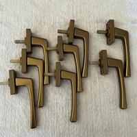 Maniglie per finestre