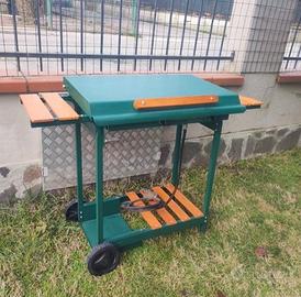 Barbecue a gas OMPAGRILL con due griglie in ghisa