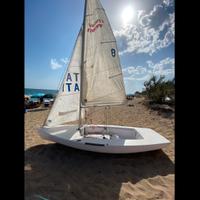Deriva a vela, Equipe
