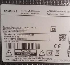 Display TV Samsung modello UE40M5000AKXZT