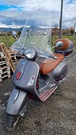 Scooter Piaggio Vespa GTS 300 SS