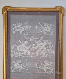 Quadro artigianale all'uncinetto 