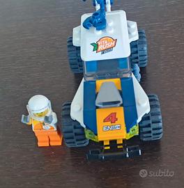 Lego City 60218 - Veicolo da corsa