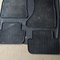 tappetini in gomma originali audi A4
b8/b8.5