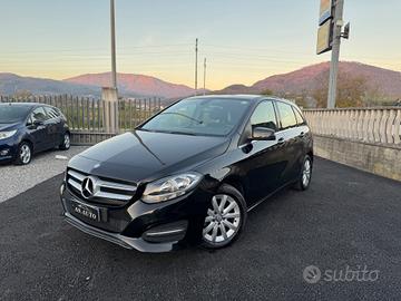 Mercedes-benz B 180 B 180 d Automatic Sport