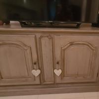 credenza