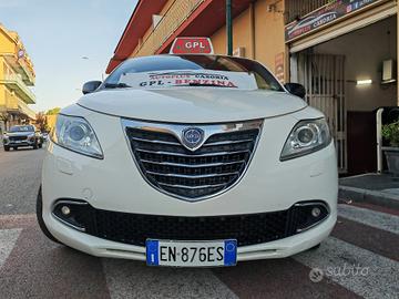 LANCIA Y 1.2 BENZINA GPL CV69 KW51 ECOCHIC GOLD