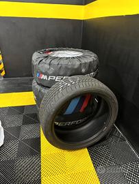 4 gomme invernali 1.000km  225/40/18 