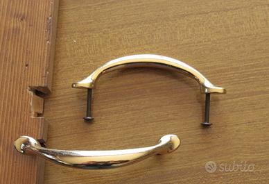 2 maniglie in ottone viti in ferro per mobili vari