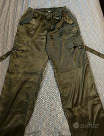 pantaloni di lino