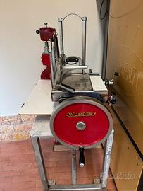 Affettatrice a volano