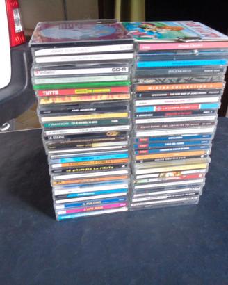 CD ASSORTITI LOTTO DI 65 PEZZI [T0]