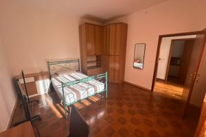 Camere in appartamento condiviso