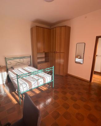 Camere in appartamento condiviso