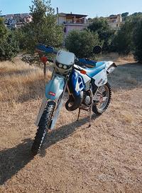 Enduro Aprilia