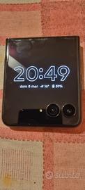 Motorola RAZR 60 Ultra (2025) - Pari al nuovo + Ga