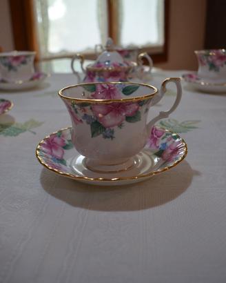 Tazze da tè Royal Albert Bone China + zuccheriera