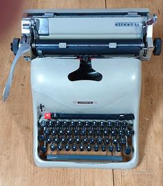 MACCHINA DA SCRIVERE VINTAGE ANNI '60