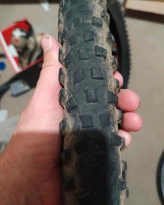 copertone mtb e camera d'aria 