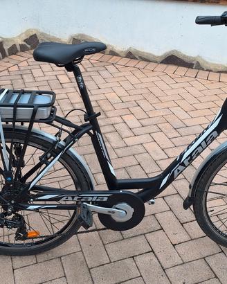 Bicicletta pedalata assistita e-bike Atala 26 "