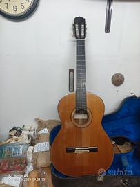 chitarra classica Aria 558