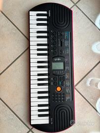 Tastiera musicale CASIO SA77 rosa con custodia