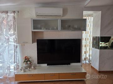 parete tv attrezzata soggiorno 