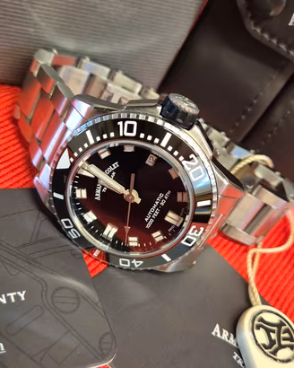 Armand Nicolet Tramelan sub