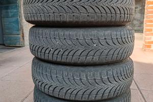 N.4 Gomme Nexen Winguard M+S 165/70R14 81T+cerchi