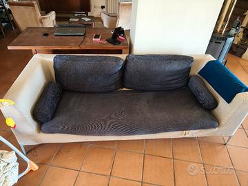 Divano 3 posti