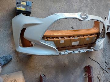 paraurti usato toyota yaris