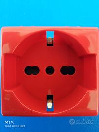 Prese elettriche schuko/bipasso bticino_matix