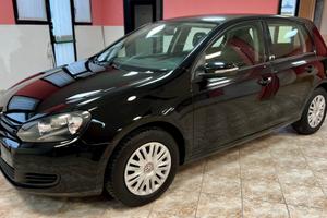 Volkswagen Golf 1.4 benzina €5 OK NEOPATENTATI sol