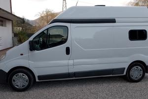 Furgone Vivaro camperizzato 