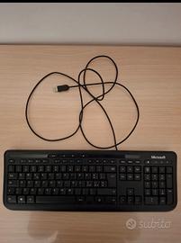 Tastiera Microsoft con uscita USB
